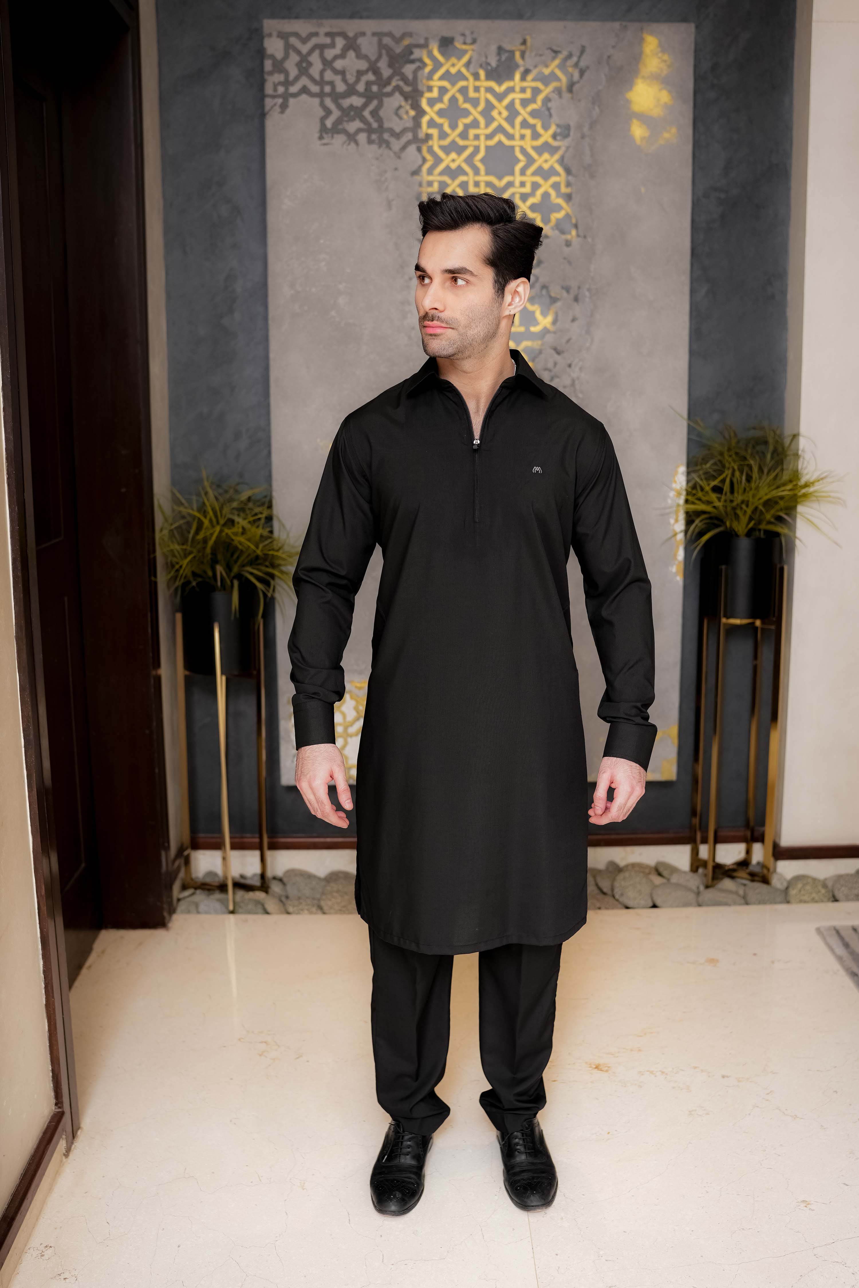 Black Zipper Kurta Pyjama