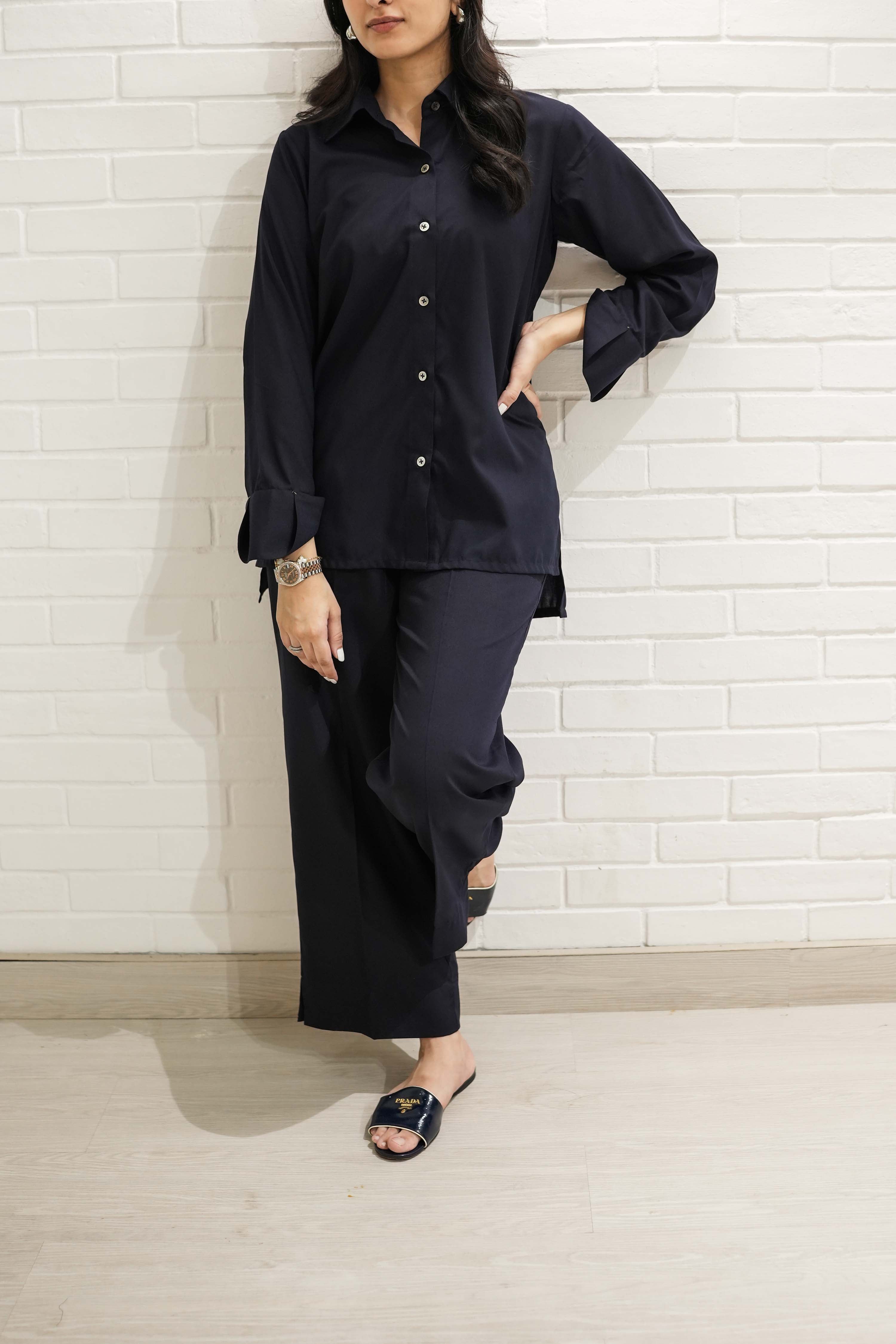 Escura - Navy Blue