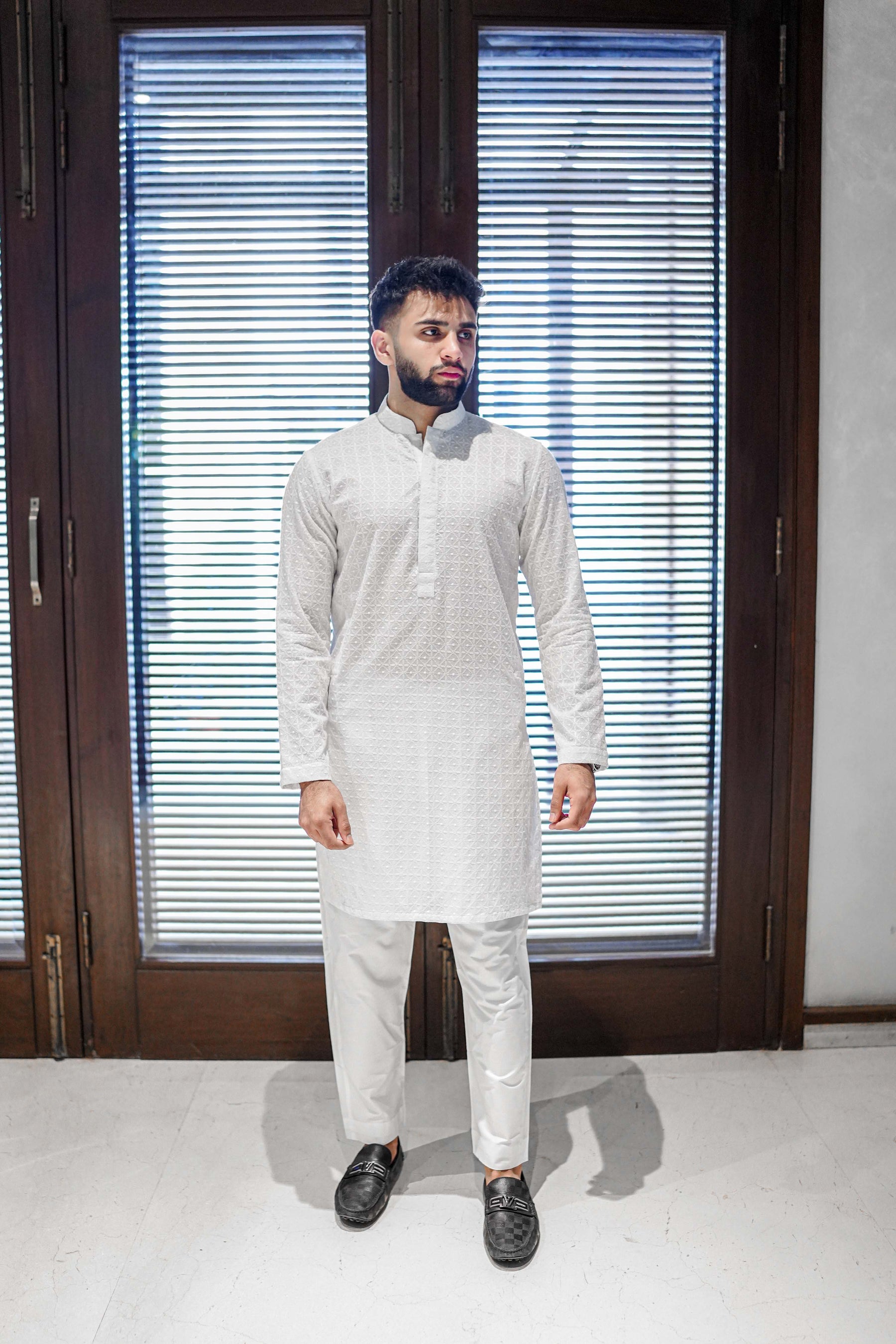 White Chicken Kari - Kurta Pyjama