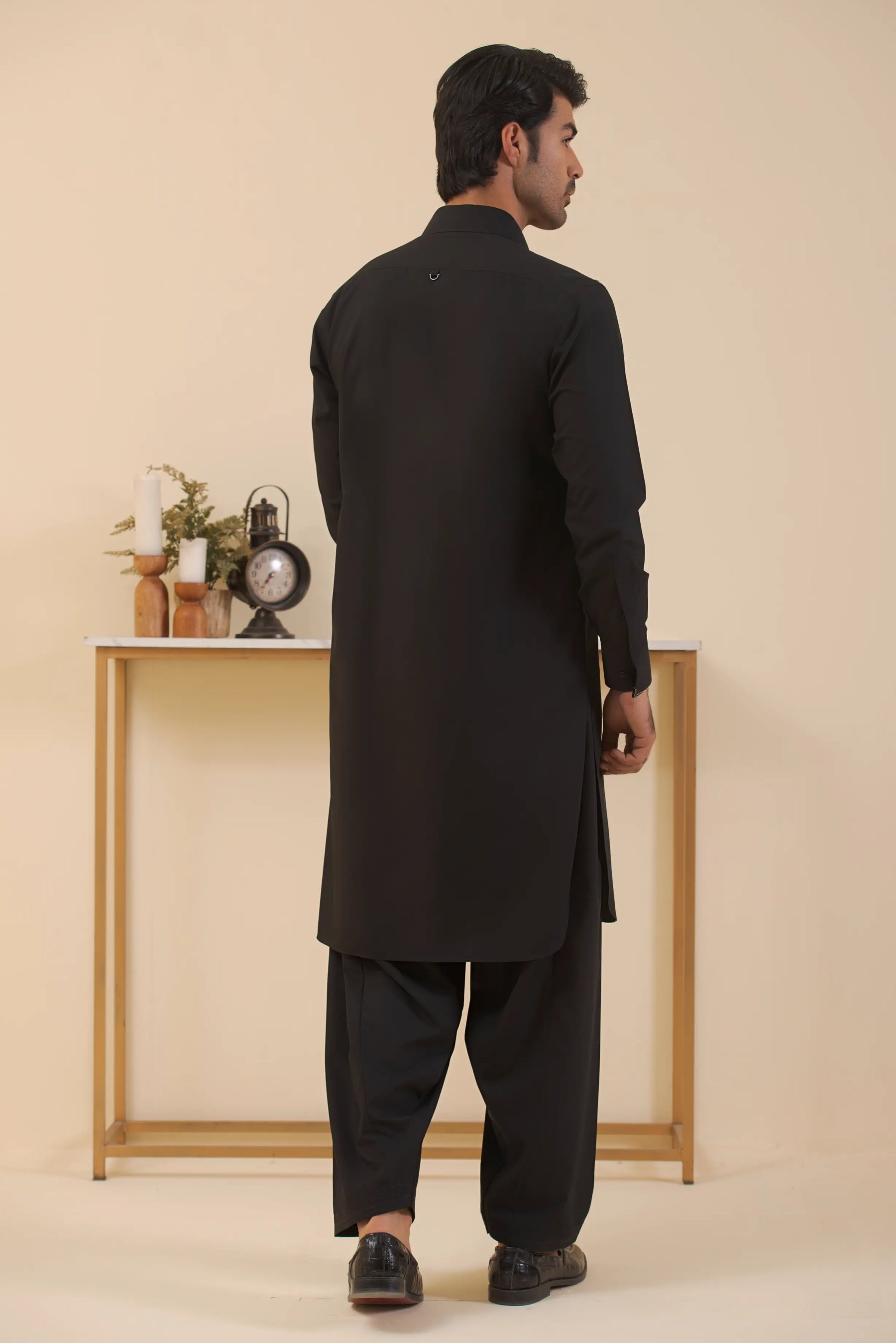 Black-Shalwar Kameez