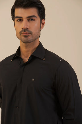 Black-Shalwar Kameez