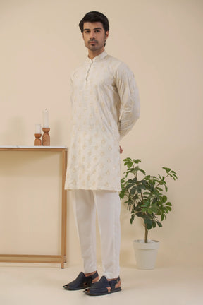 Mofit White-Kurta Pyjama