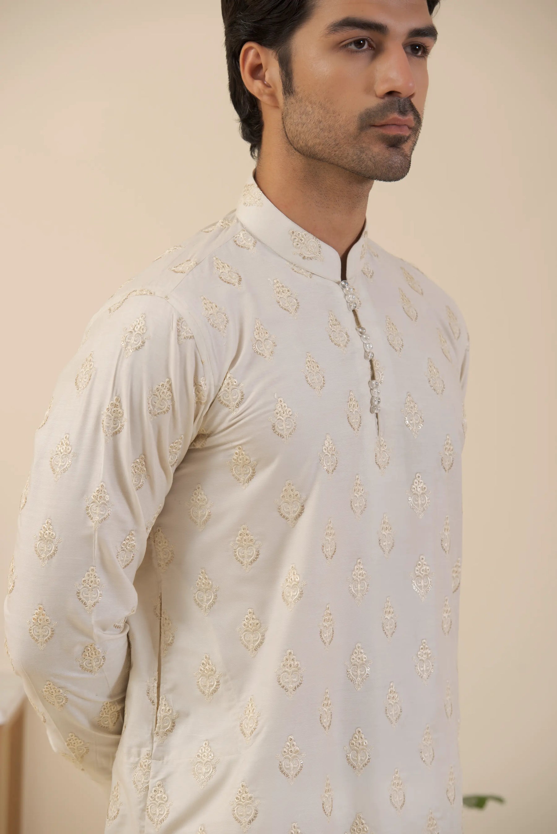 Mofit White-Kurta Pyjama