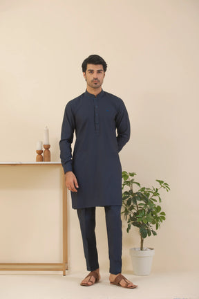 Navy Blue-Textured Kurta Pyjama