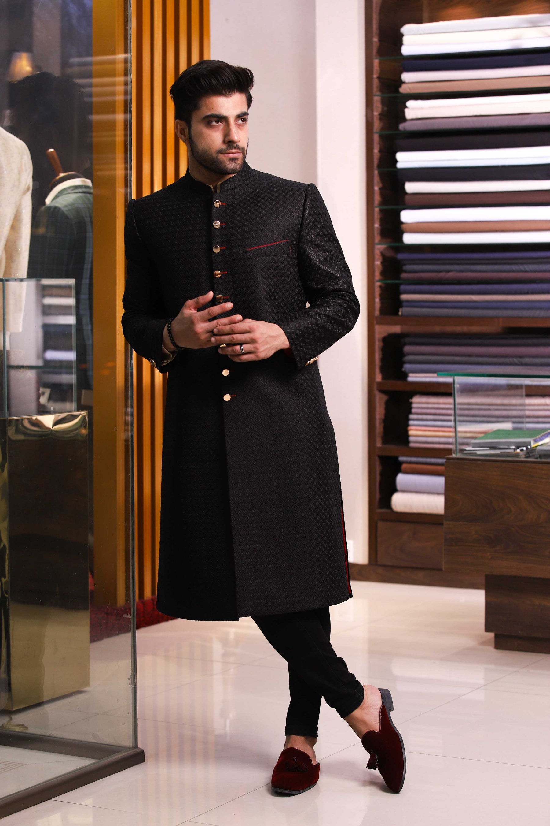 Black Mesuri With Red Kaj And Pipin Sherwani