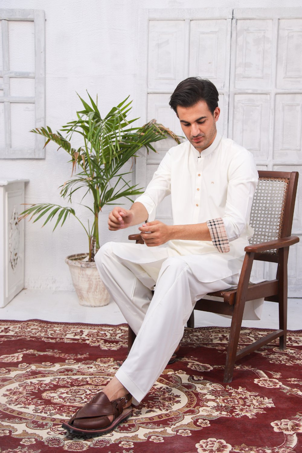 Classic Off White - Shalwar Kameez